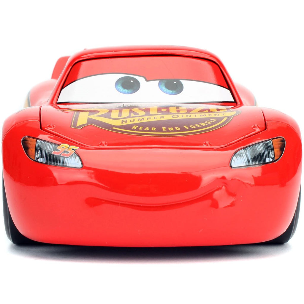Disney Pixar Cars 3 Lightning McQueen 1:24 Scale Die-Cast Metal Vehicle with Tire Rack