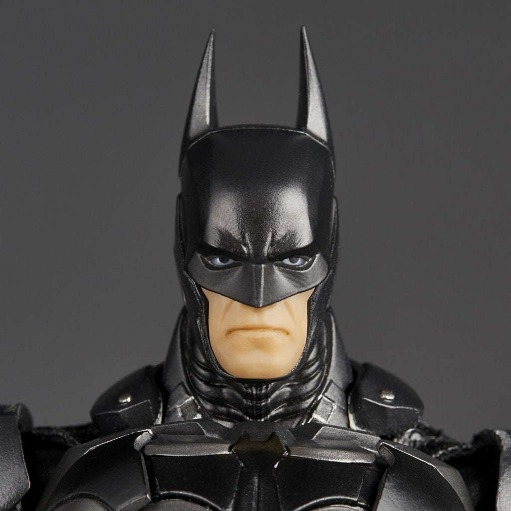 Batman: Arkham Knight Batman Revoltech Amazing Yamaguchi Action Figure