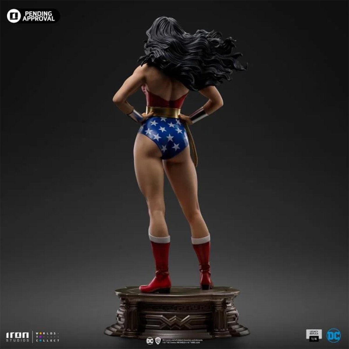 Wonder Woman DC Comics Trinity Legacy Replica 1:4 Scale Limited Edition Statue
