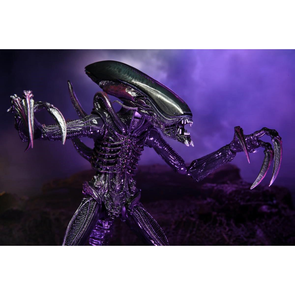 Alien vs. Predator Alien Movie Deco 7-Inch Scale Figure Set