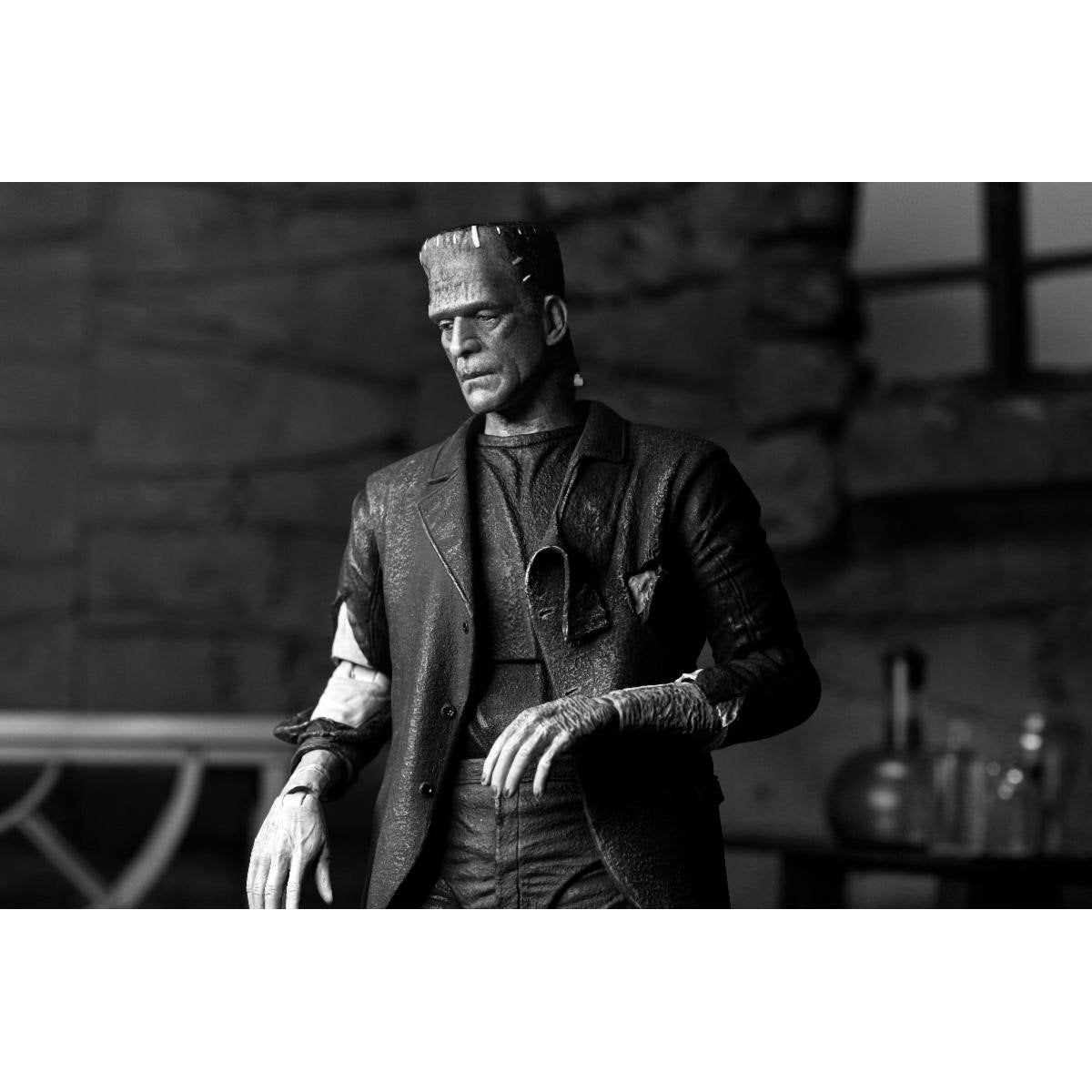 Universal Monsters Ultimate Bride of Frankenstein Frankenstein's Monster B&W Version 7-Inch Scale Action Figure