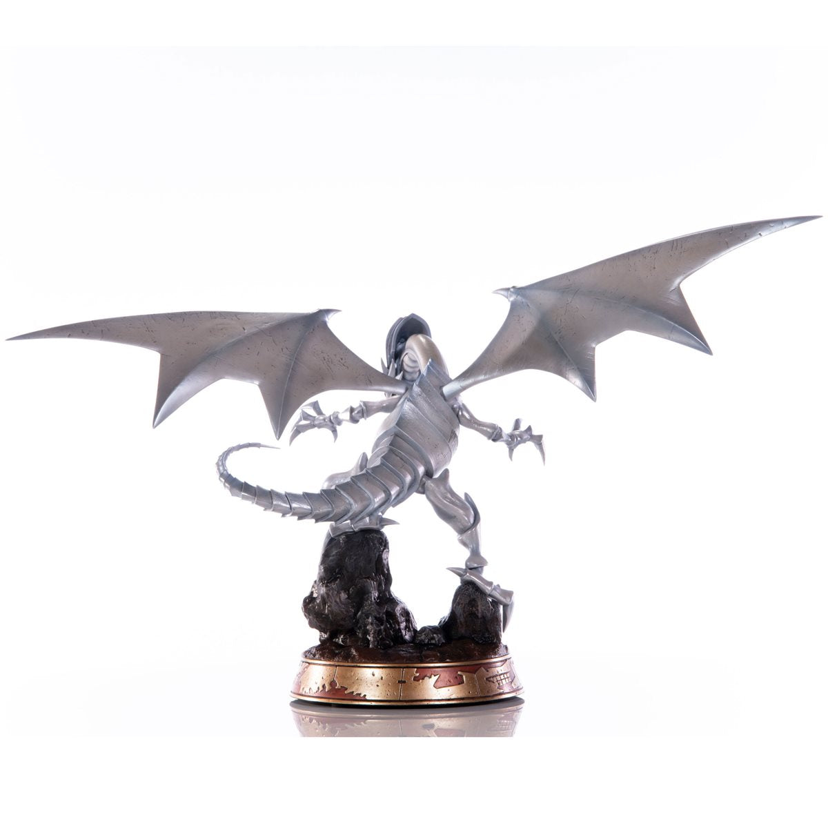 Yu-Gi-Oh! Blue-Eyes White Dragon 14-Inch White Statue