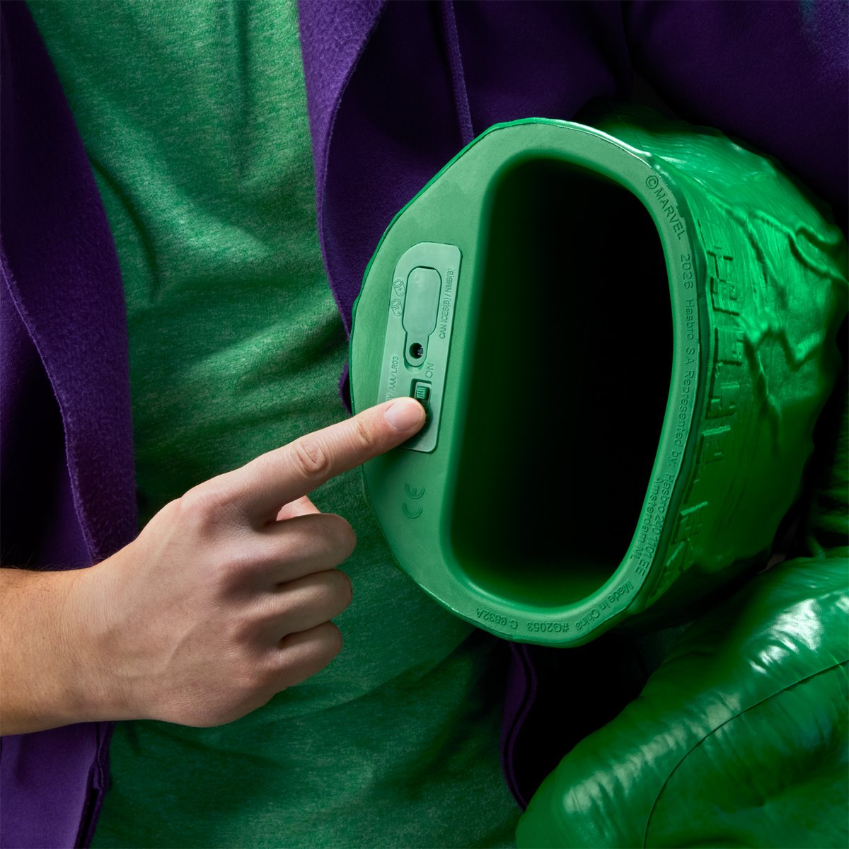 Hulk Marvel Legends Series Incredible Premium Roleplay Fists