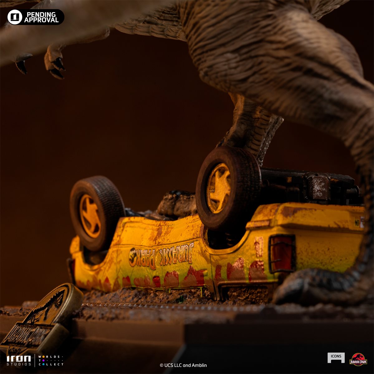 Jurassic Park T-Rex Attack Icons Statue