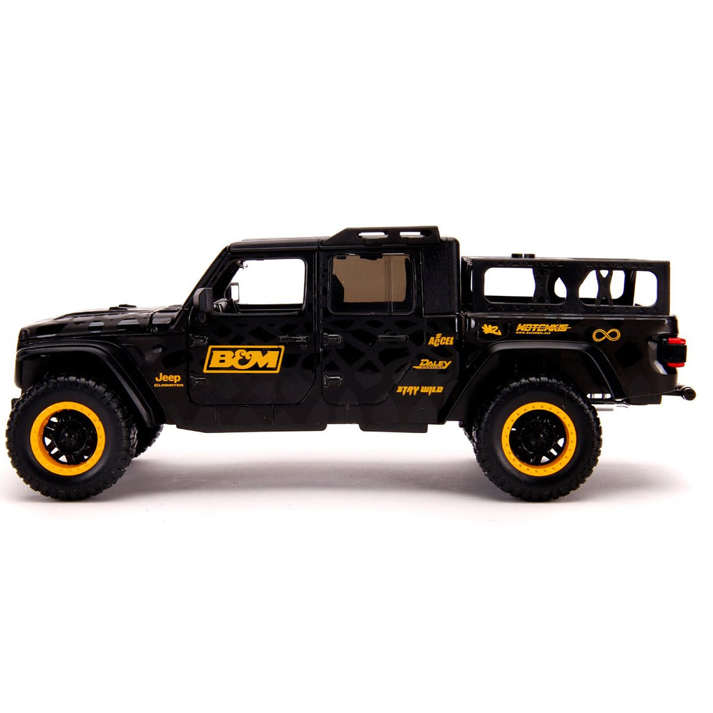 Just Trucks 2020 Jeep Gladiator Black 1:24 Scale Die-Cast Metal Vehicle with Tire Rack