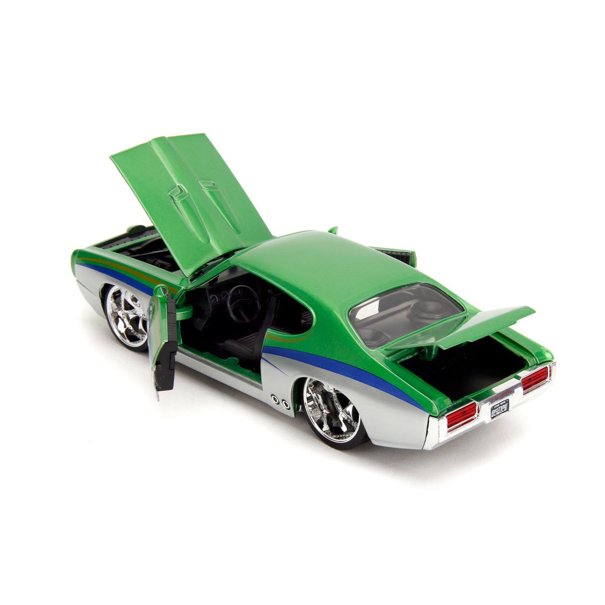 Bigtime Muscle 1969 Pontiac GTO Candy Silver and Green 1:24 Scale Die-Cast Metal Vehicle