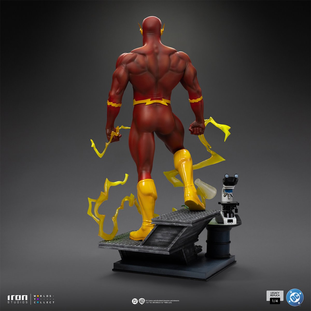 The Flash Legacy Replica 1:4 Scale Limited Edition Statue