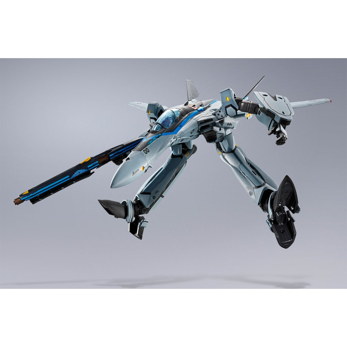 Macross Top Gun: Maverick VF-25 Messiah Valkyrie DX Chogokin Action Figure