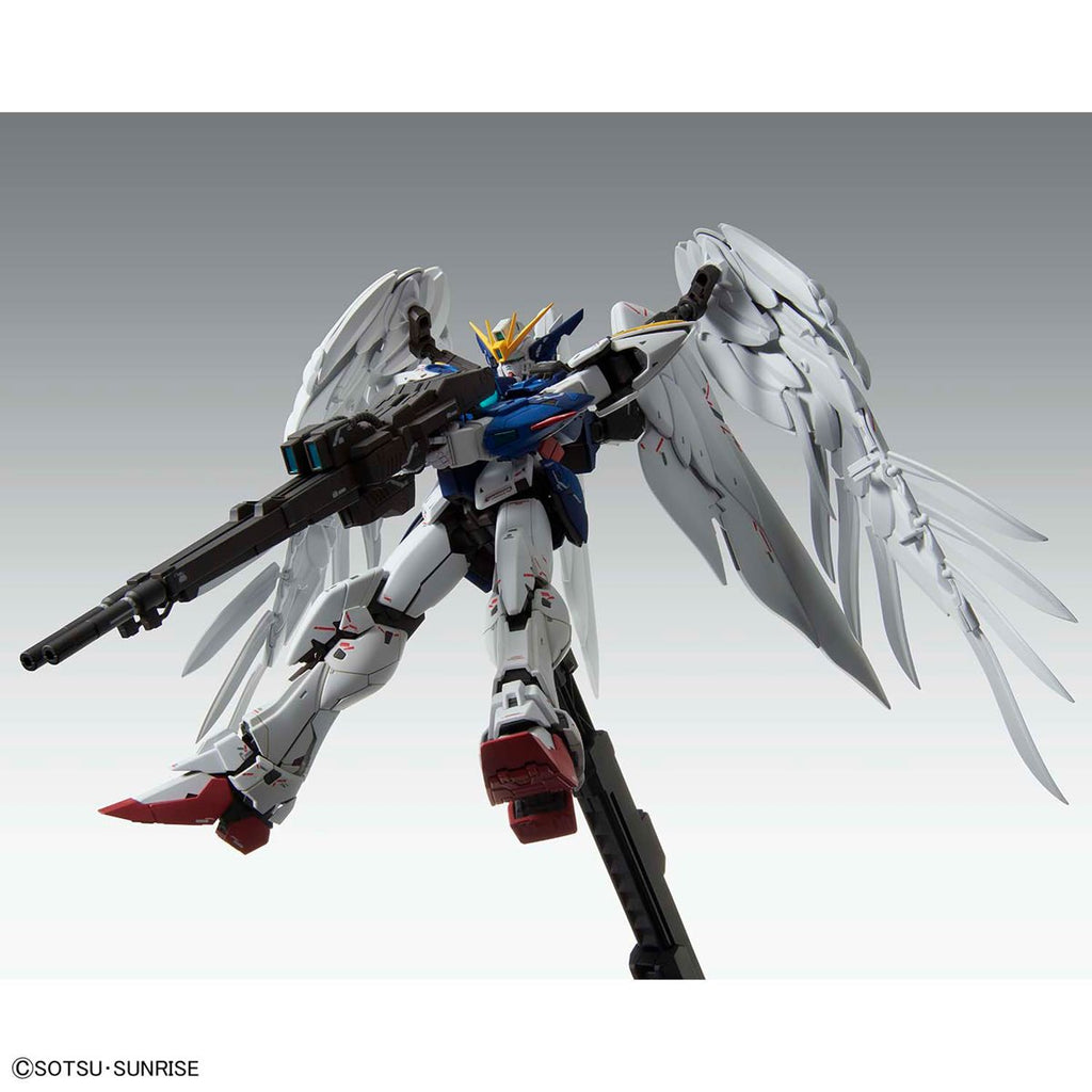Gundam Wing: Endless Waltz Wing Gundam Zero Ver. Ka Master Grade 1:100 Scale Model Kit