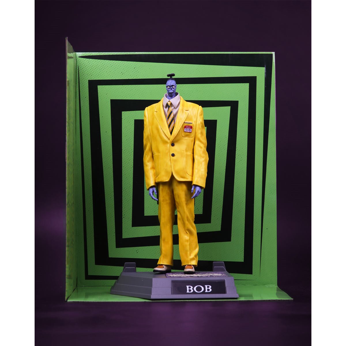 Movie Maniacs Beetlejuice Beetlejuice Wave 2 Bob the Shrinker Bob 6-Inch Posed Figure