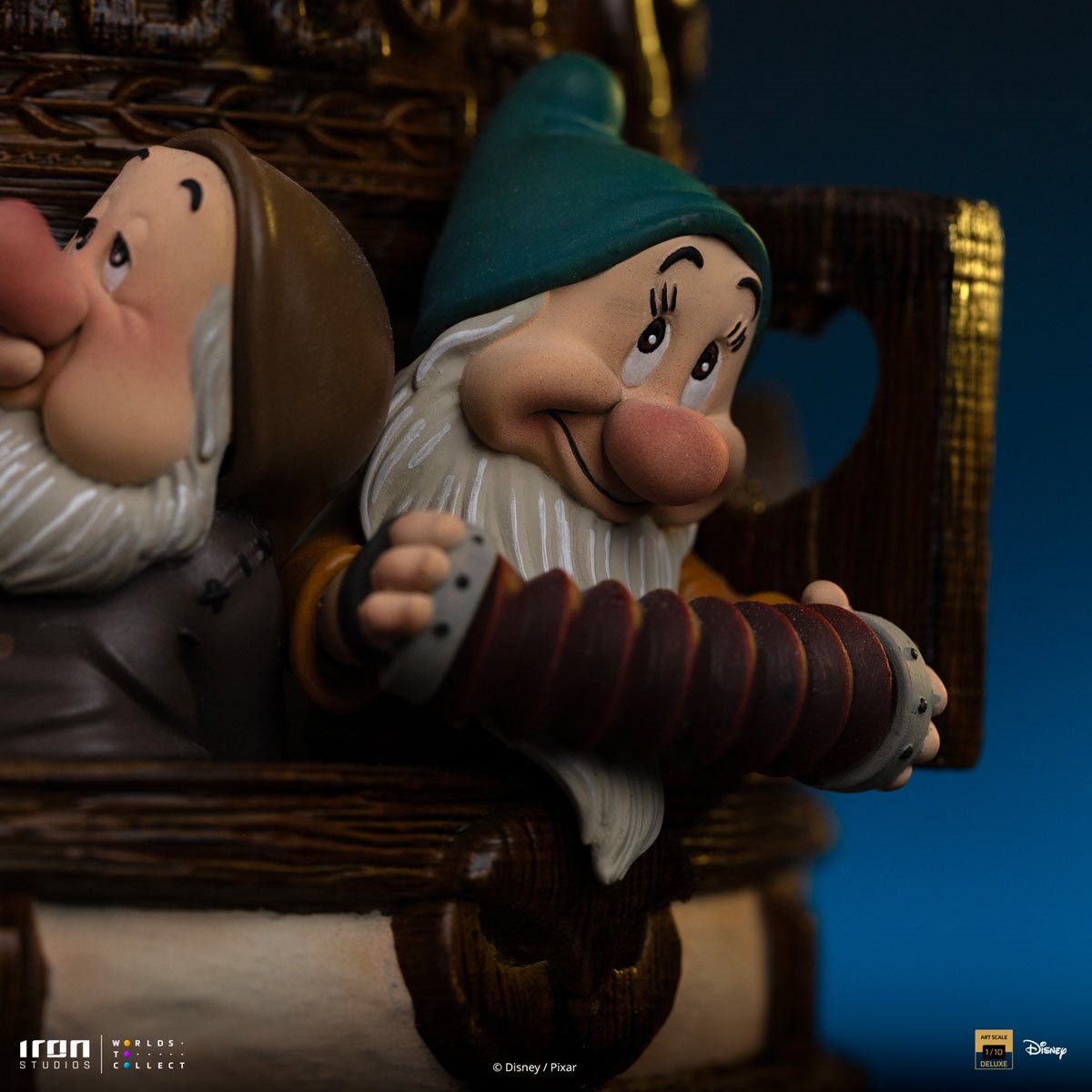 Snow White and the Seven Dwarfs Disney Classic Snow White 1:10 Deluxe Art Scale Limited Edition Statue