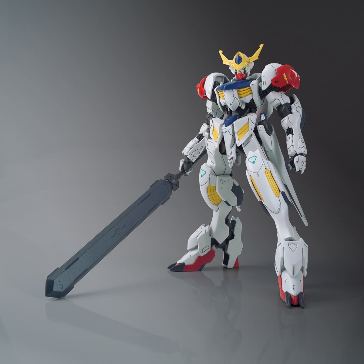 Mobile Suit Gundam: Iron-Blooded Orphans Gundam Barbatos Lupus High Grade 1:144 Scale Model Kit