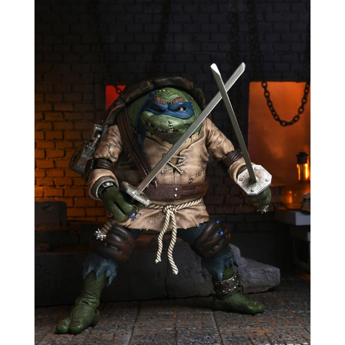 Universal Monsters x Teenage Mutant Ninja Turtles Ultimate Leonardo as The Hunchback 7-Inch Scale Action Figure
