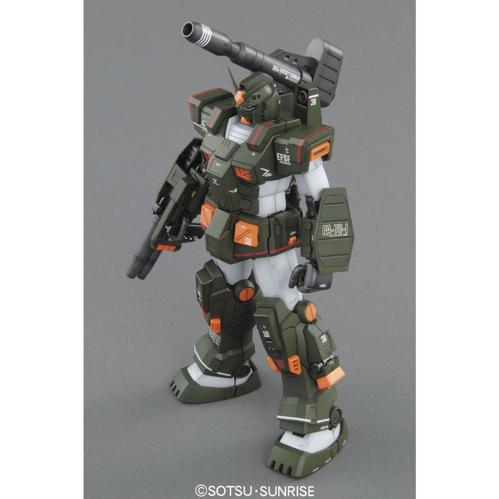 Mobile Suit Gundam Full Armor Gundam Master Grade 1:100 Scale Model Kit