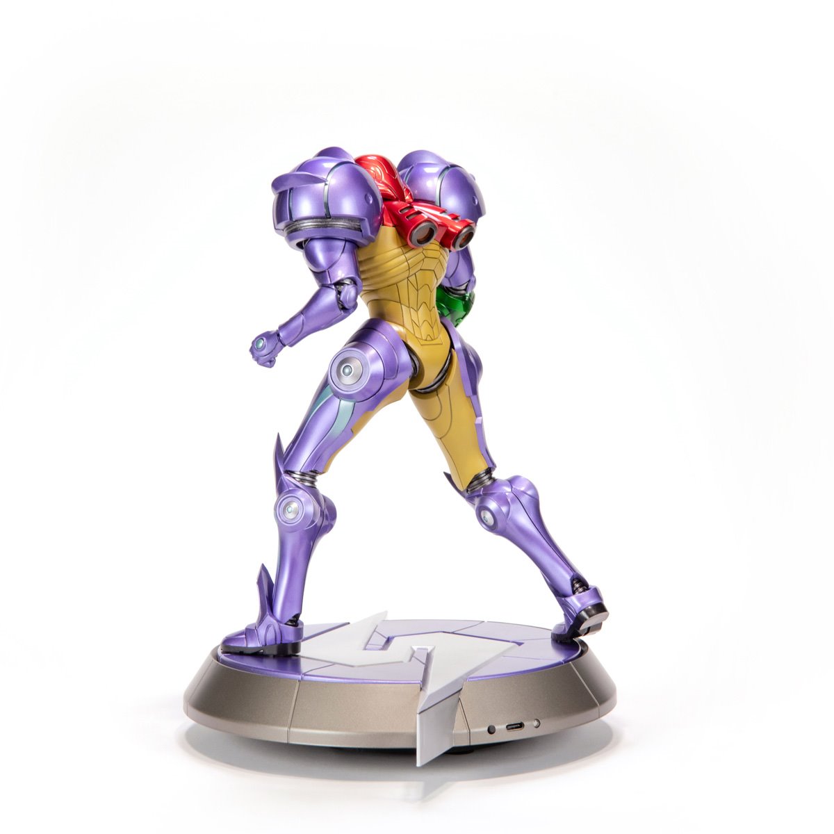 Metroid Prime Samus Gravity Suit Collector's Edition Statue