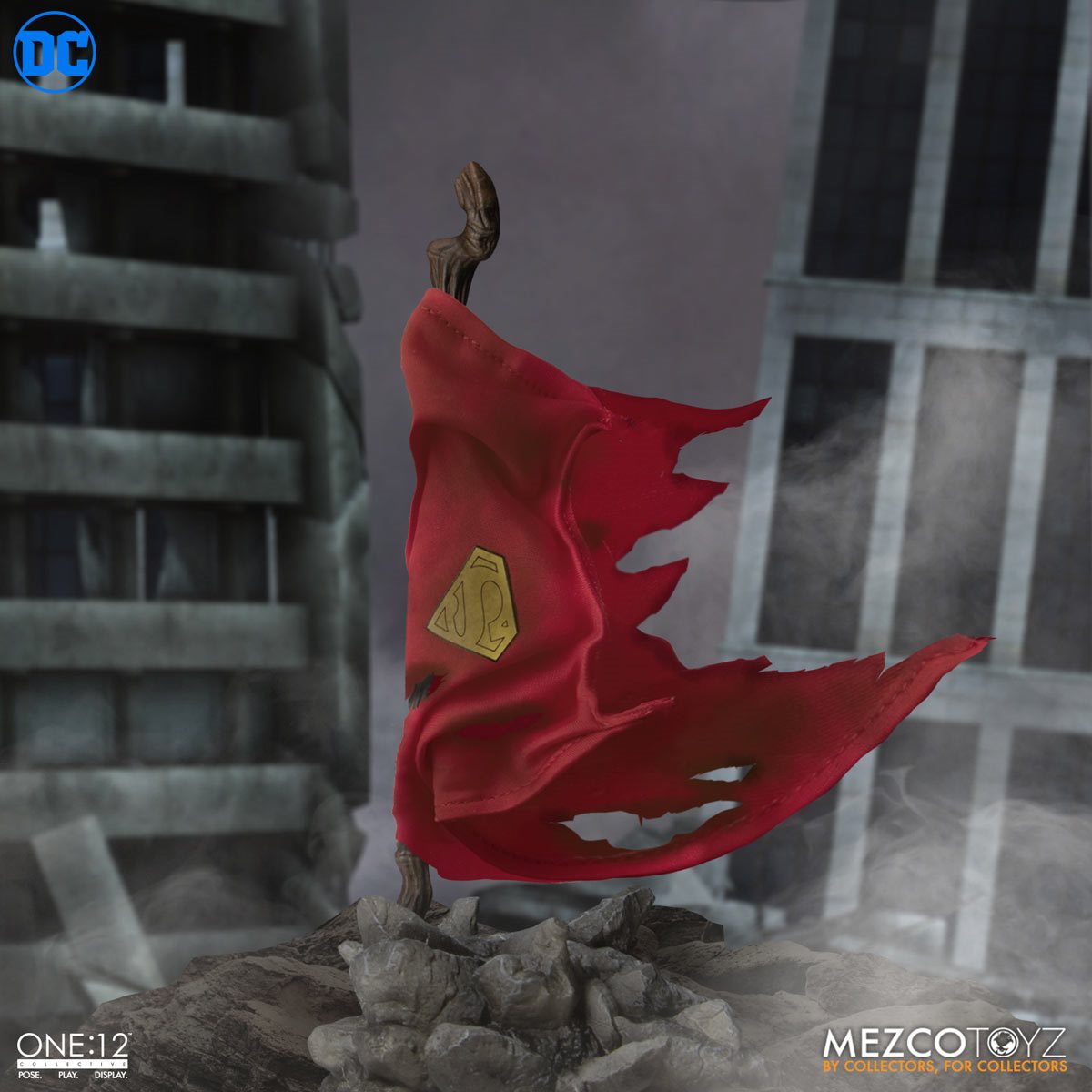 Superman Recovery Suit Edition One:12 Collective Action Figure