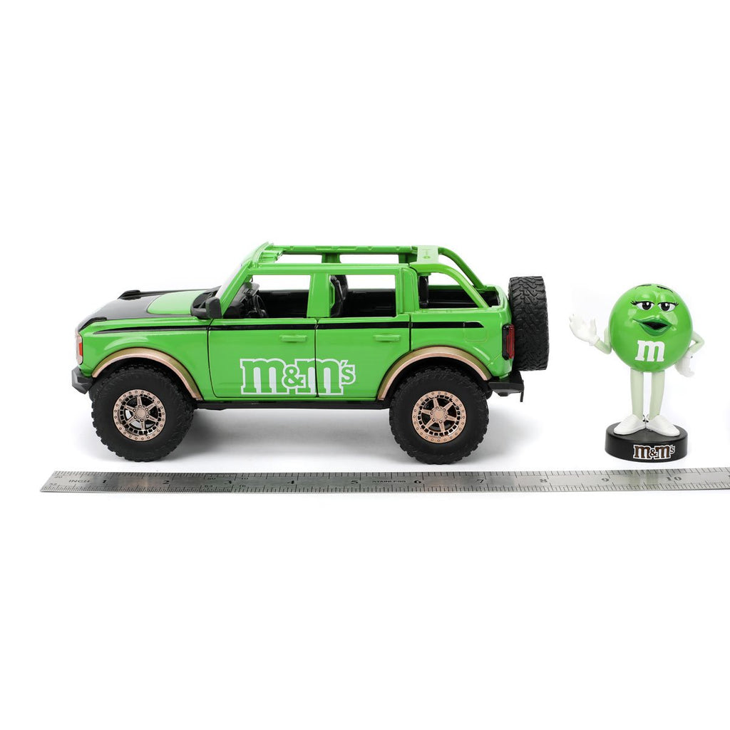 M&M's 2021 Ford Bronco 1:24 Scale Die-Cast Metal Vehicle with Green Figure