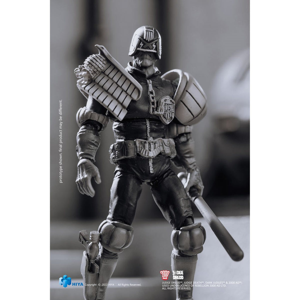 Judge Dredd Black and White Exquisite Mini Series 1:18 Scale Action Figure