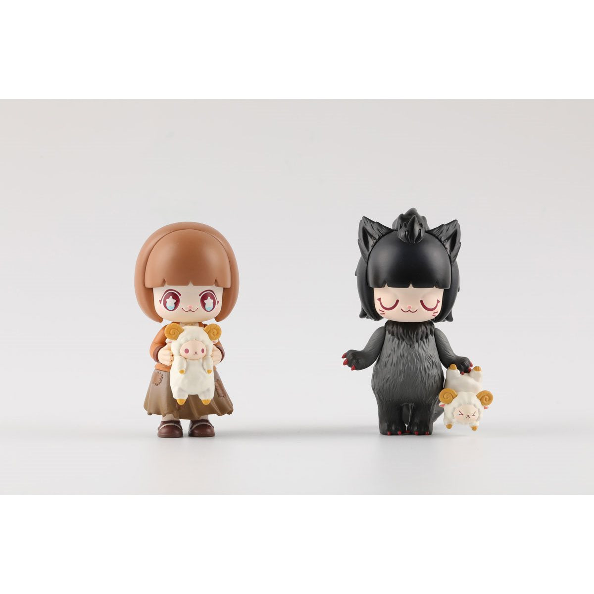 Kimmy & Miki Werewolf Random Vinyl Figure