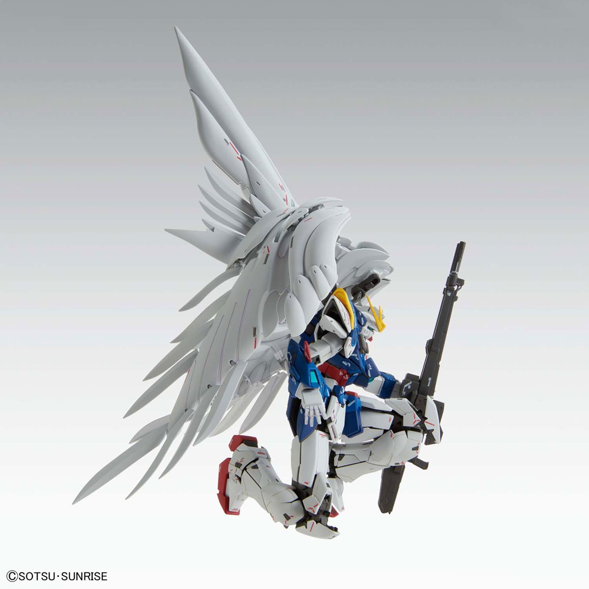 Gundam Wing: Endless Waltz Wing Gundam Zero Ver. Ka Master Grade 1:100 Scale Model Kit
