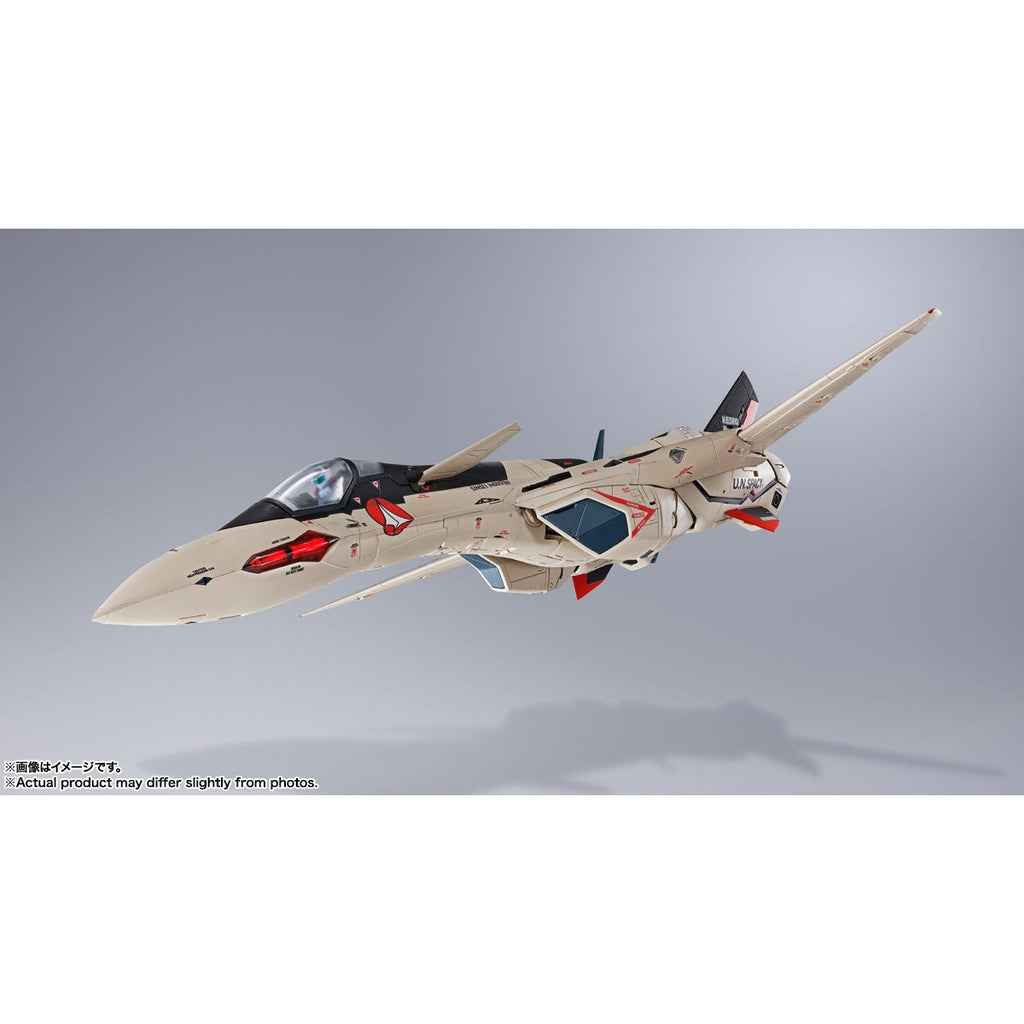 Macross Plus YF-19 Excalibur Isamu Alva Dyson Use DX Chogokin Action Figure