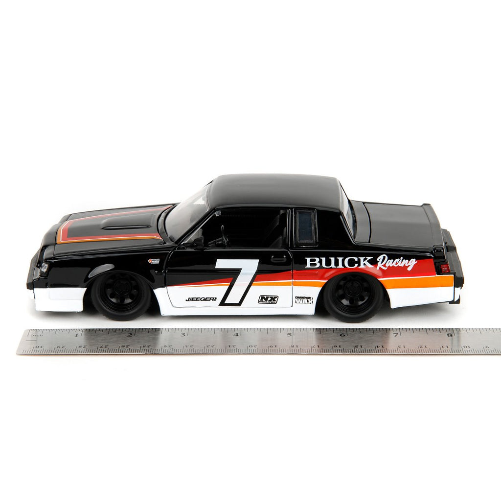 Bigtime Muscle 1986 Buick Grand National 1:24 Scale Die-Cast Metal Vehicle