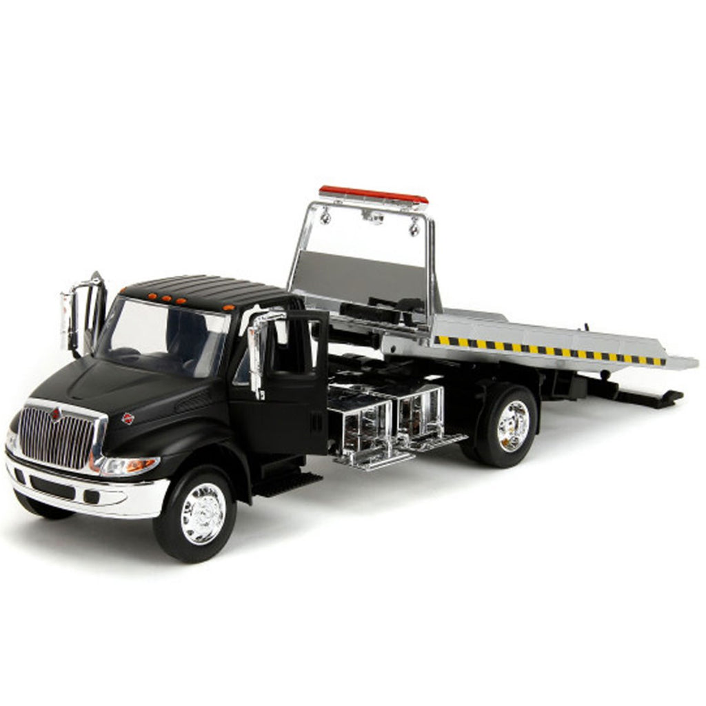 Just Trucks Durastar 4400 Flat Bed 1:24 Scale Die-Cast Metal Vehicle with Tire Rack