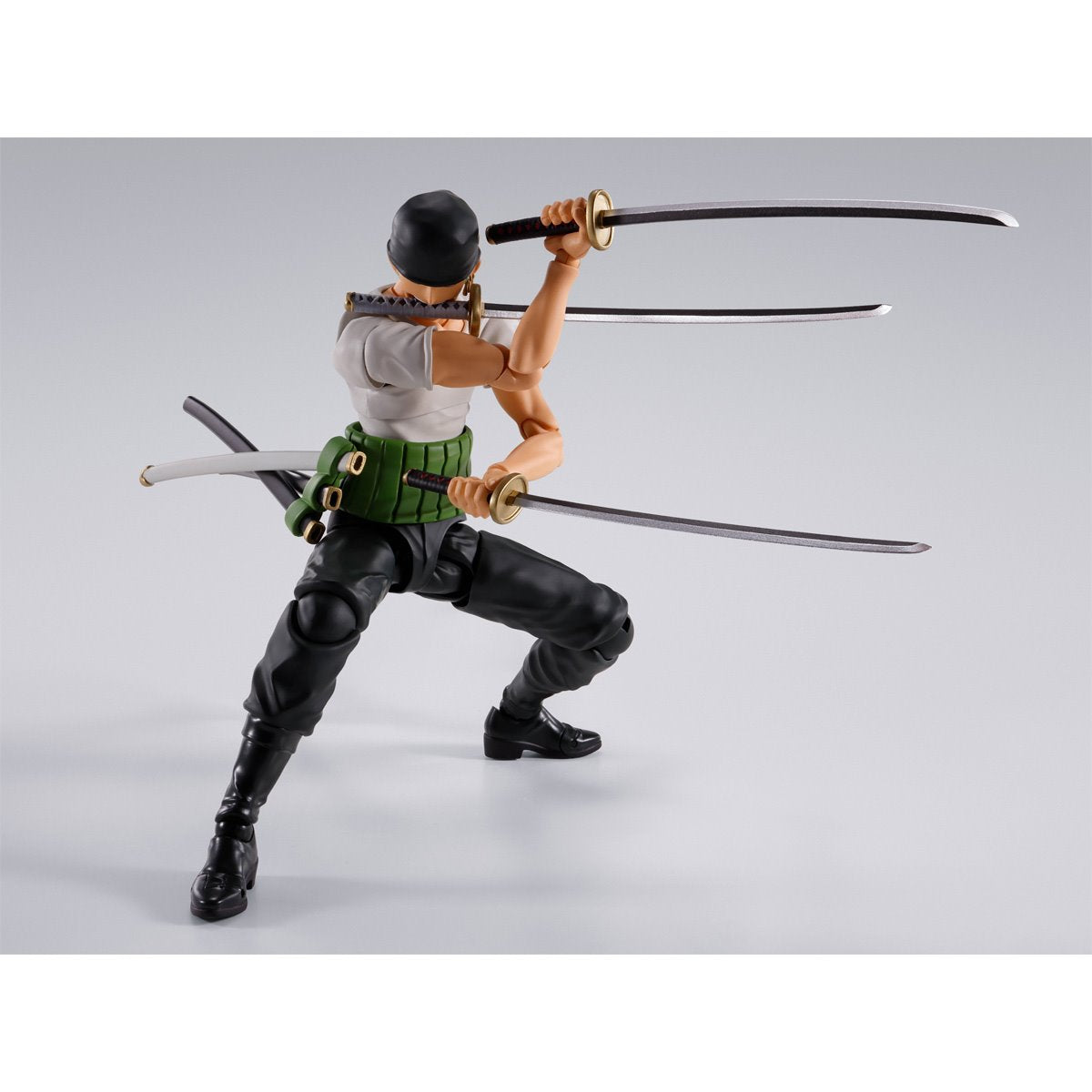 One Piece Roronoa Zoro Romance Dawn S.H.Figuarts Action Figure - Reissue