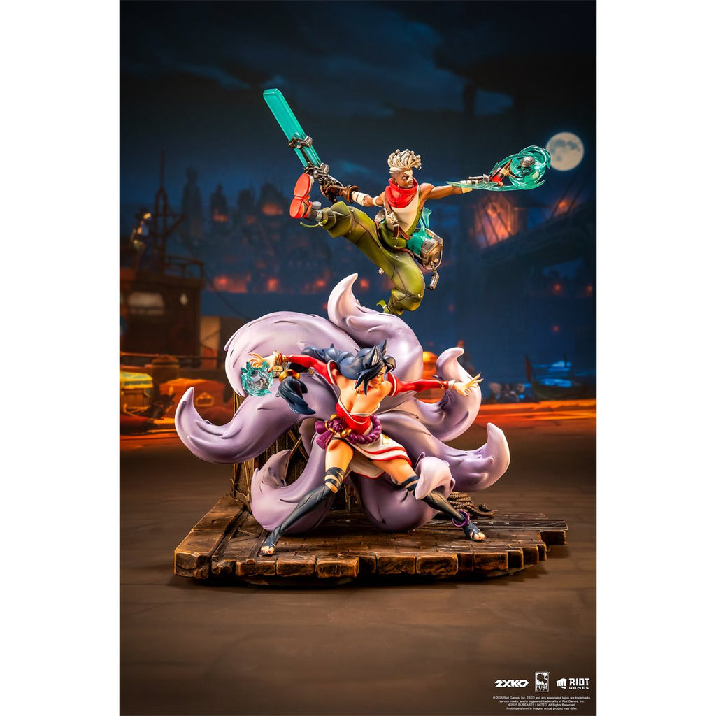 2XKO Ahri and Ekko 1:10 Scale Resin Statue