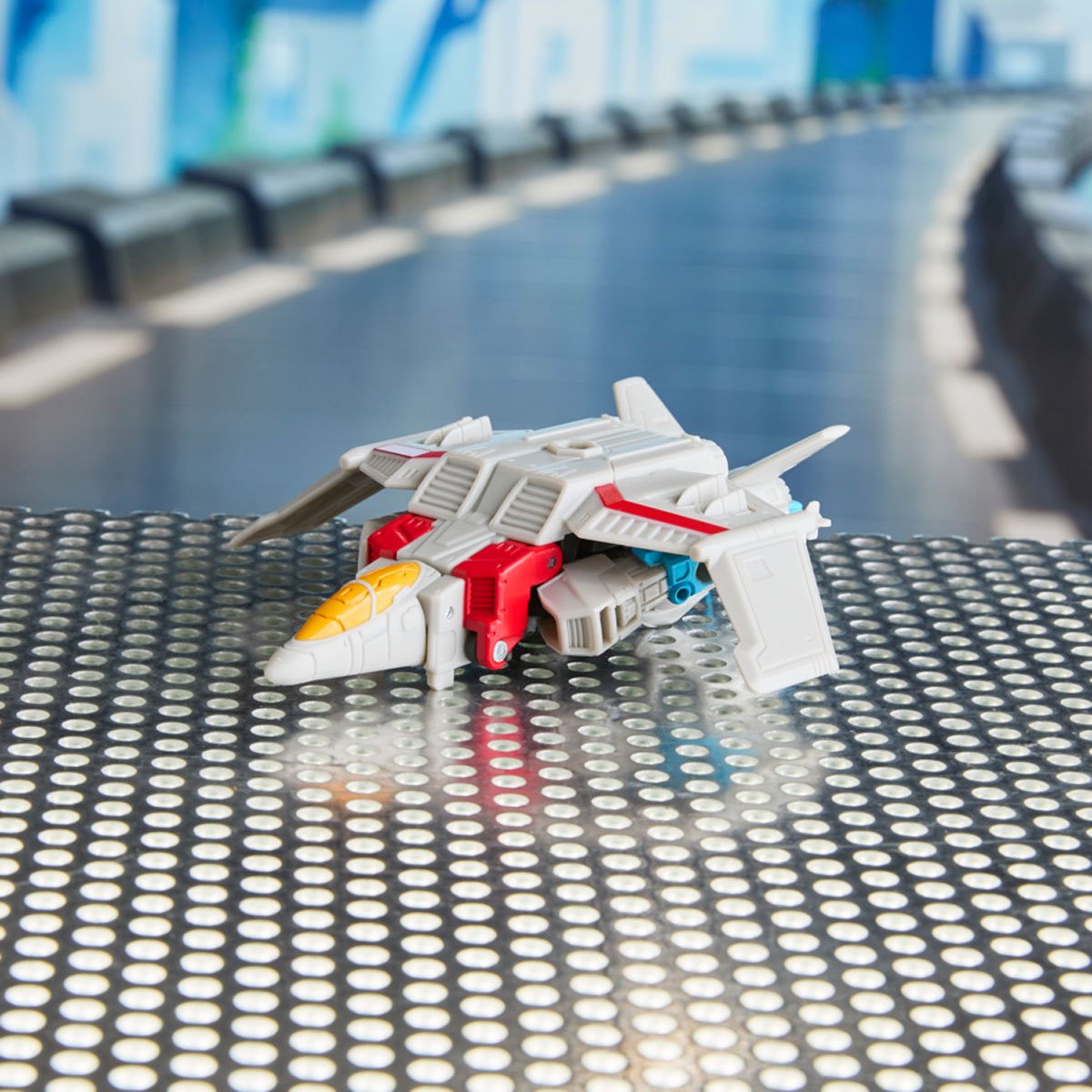 Transformers Cyberworld Starscream Cyber Changers 4-Inch Action Figure