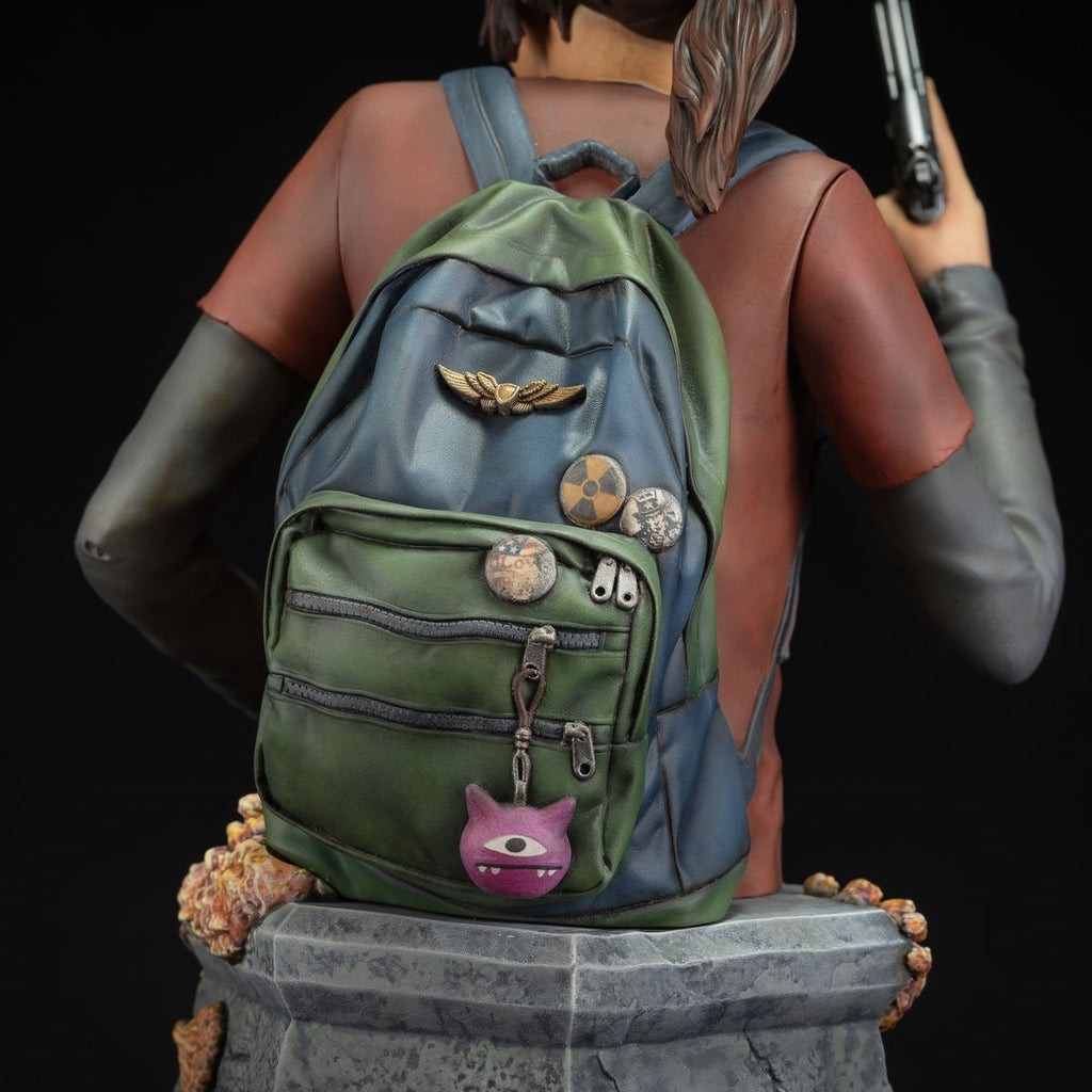 The Last of Us Ellie with Handgun Bust
