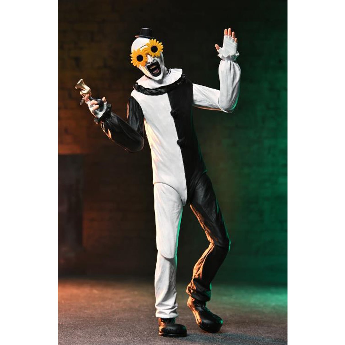 Terrifier 2 Ultimate Art the Clown and Little Pale Girl 7-Inch Scale Action Figure 2-Pack