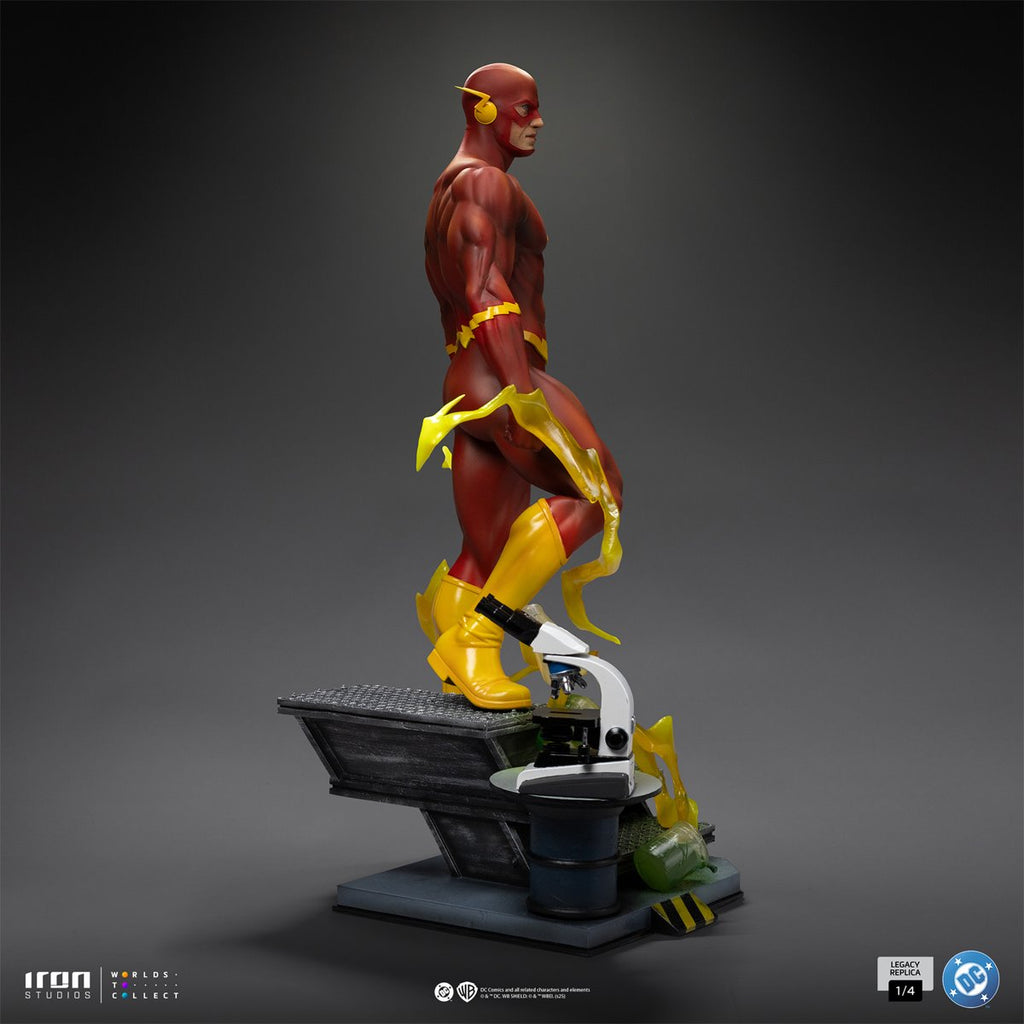 The Flash Legacy Replica 1:4 Scale Limited Edition Statue