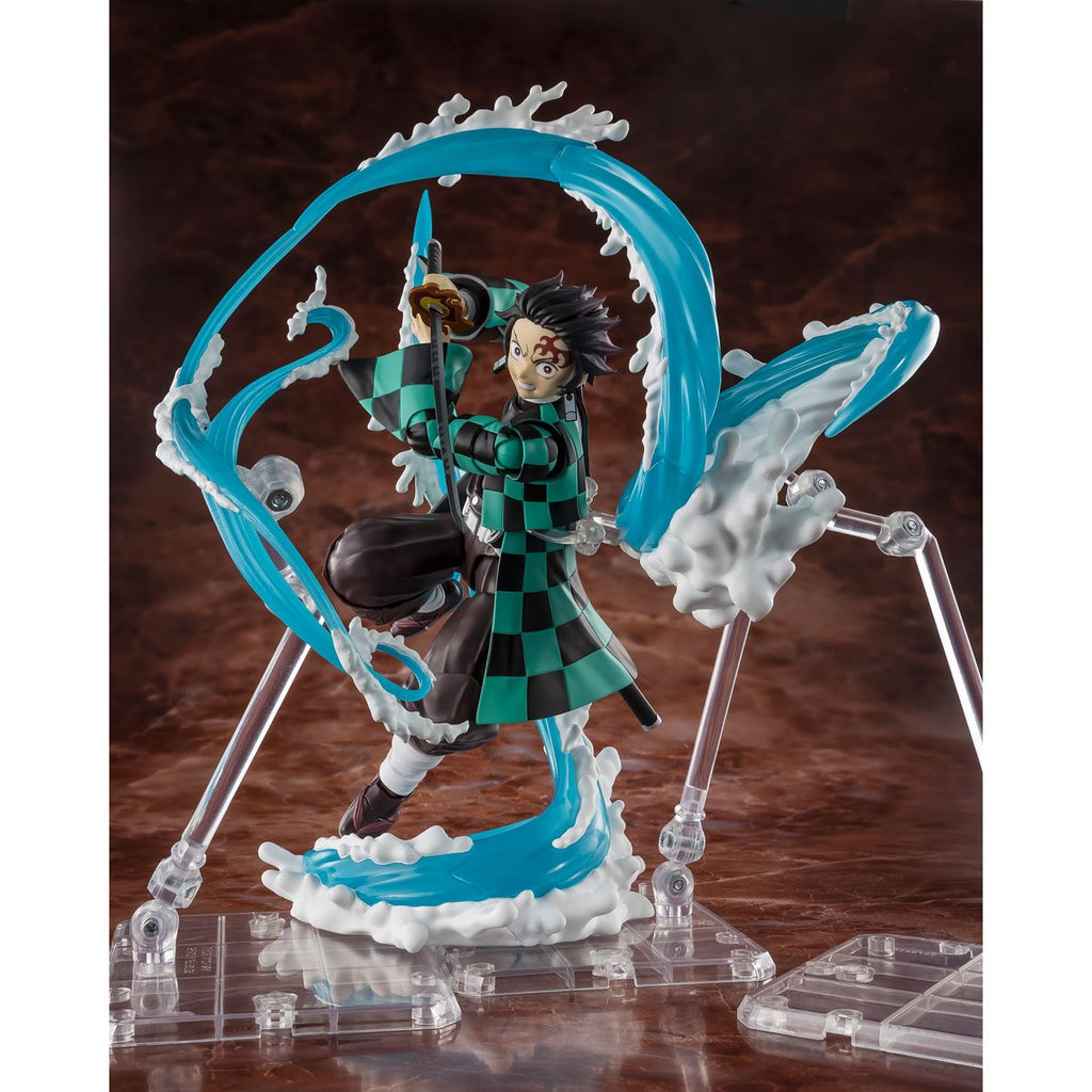 Demon Slayer: Kimetsu No Yaiba Tanjiro Kamado and Giyu Tomioka Water Breathing S.H.Figuarts Action Figure Effect Set