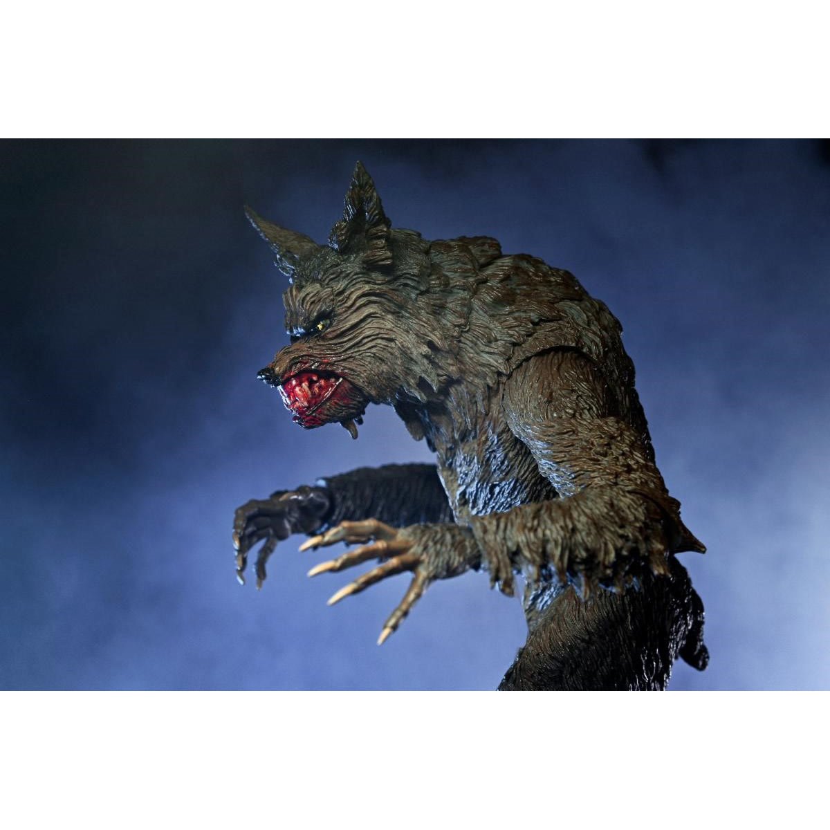 The Howling Ultimate Werewolf 7-Inch Scale Action Figure