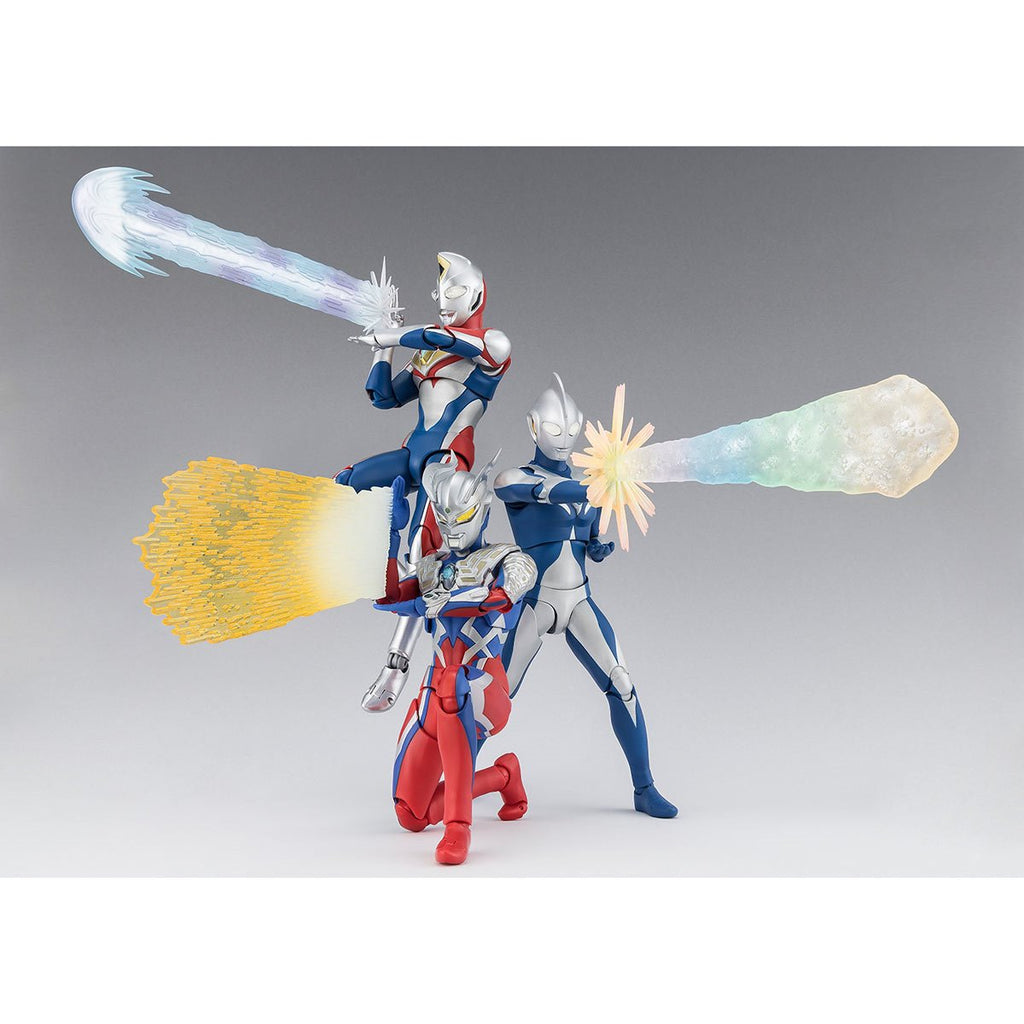 Ultraman Cosmos Luna Mode S.H.Figuarts Action Figure