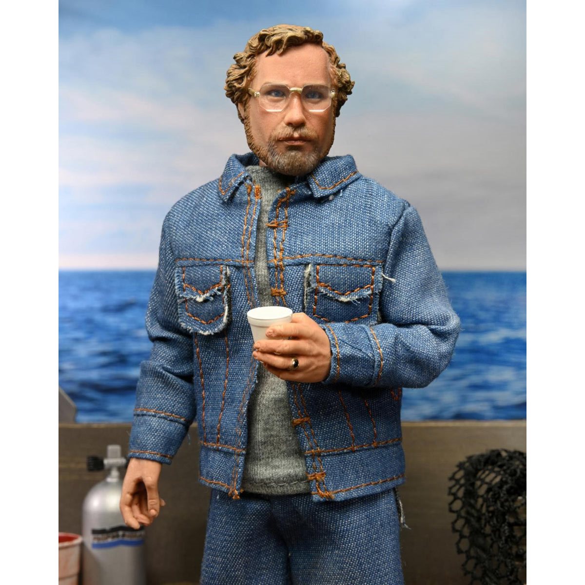 Jaws Matt Hooper Amity Arrival 8-Inch Scale Clothed Action Figure
