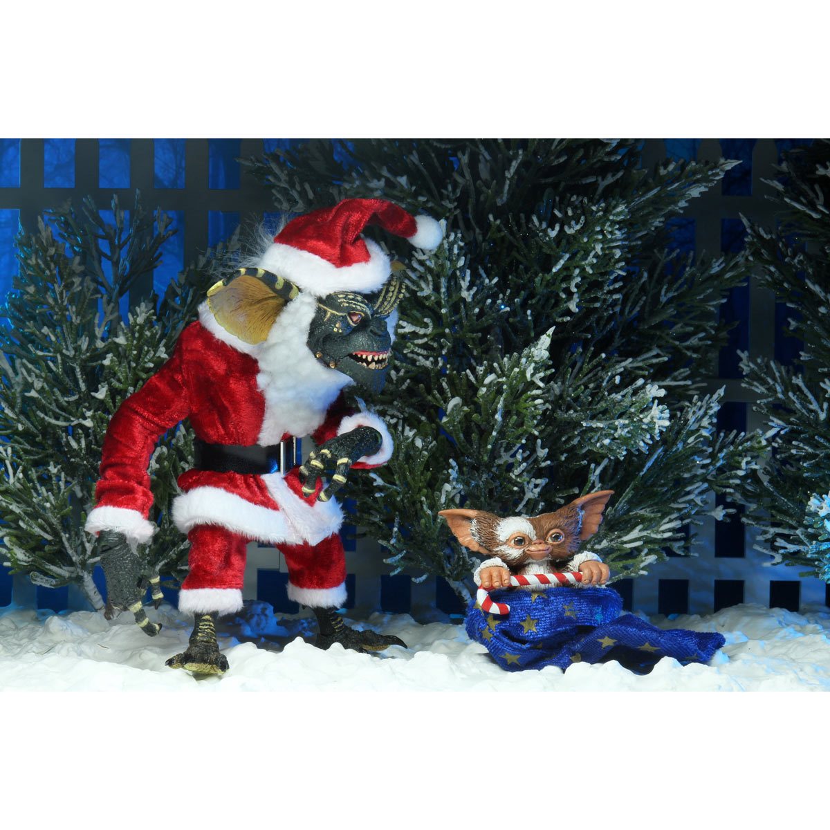 Gremlins Ultimate Santa Stripe and Gizmo 7-Inch Scale Action Figure 2-Pack