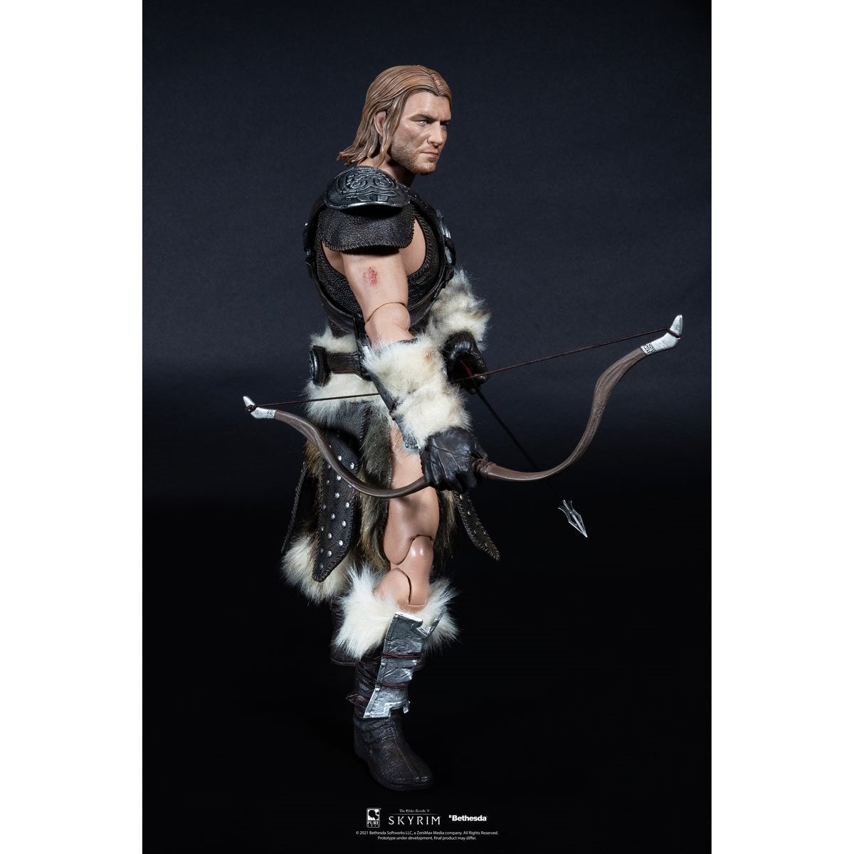 Elder Scrolls V Skyrim Dragonborn Deluxe 1:6 Scale Action Figure