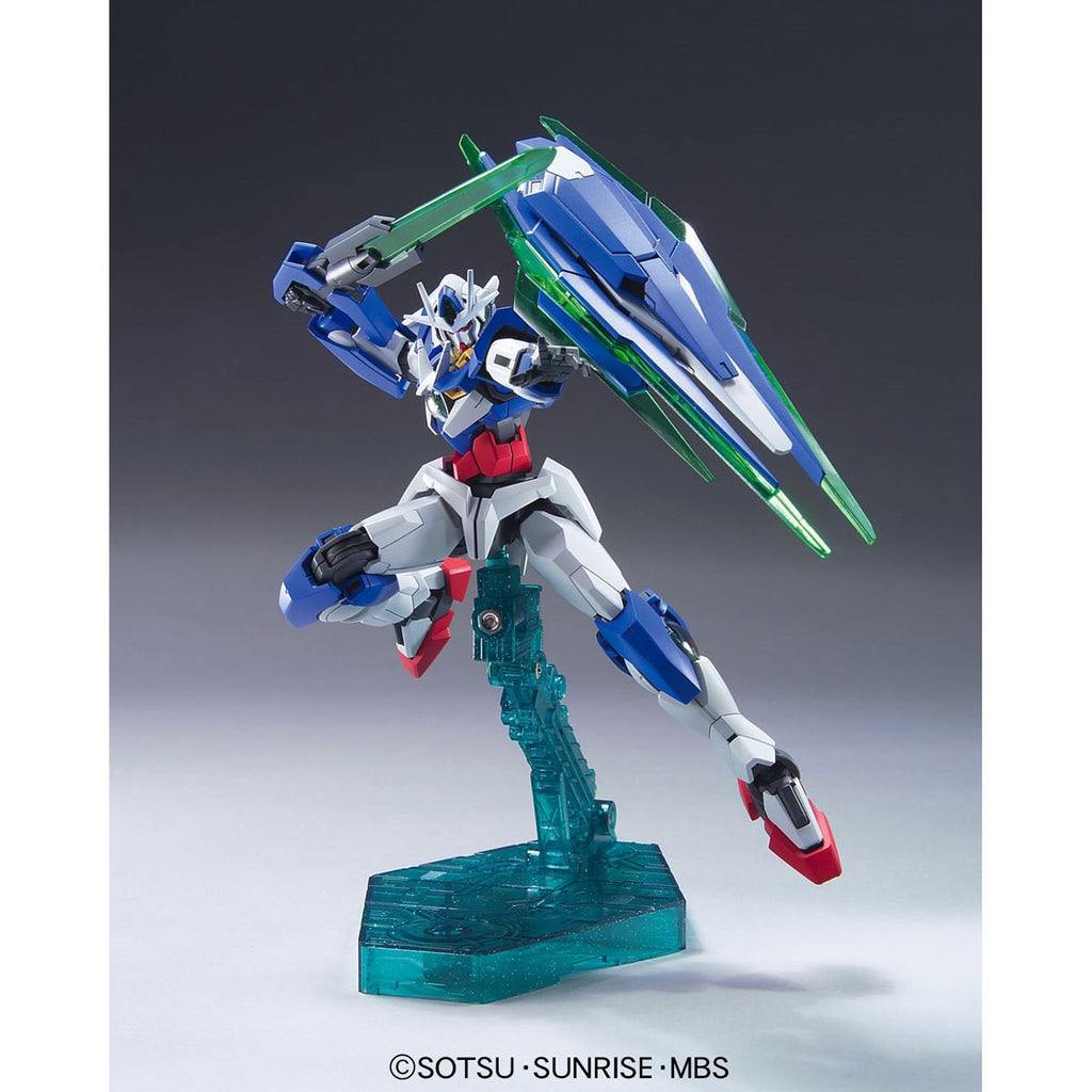 Mobile Suit Gundam 00 00 Qan[T] High Grade 1:144 Scale Model Kit