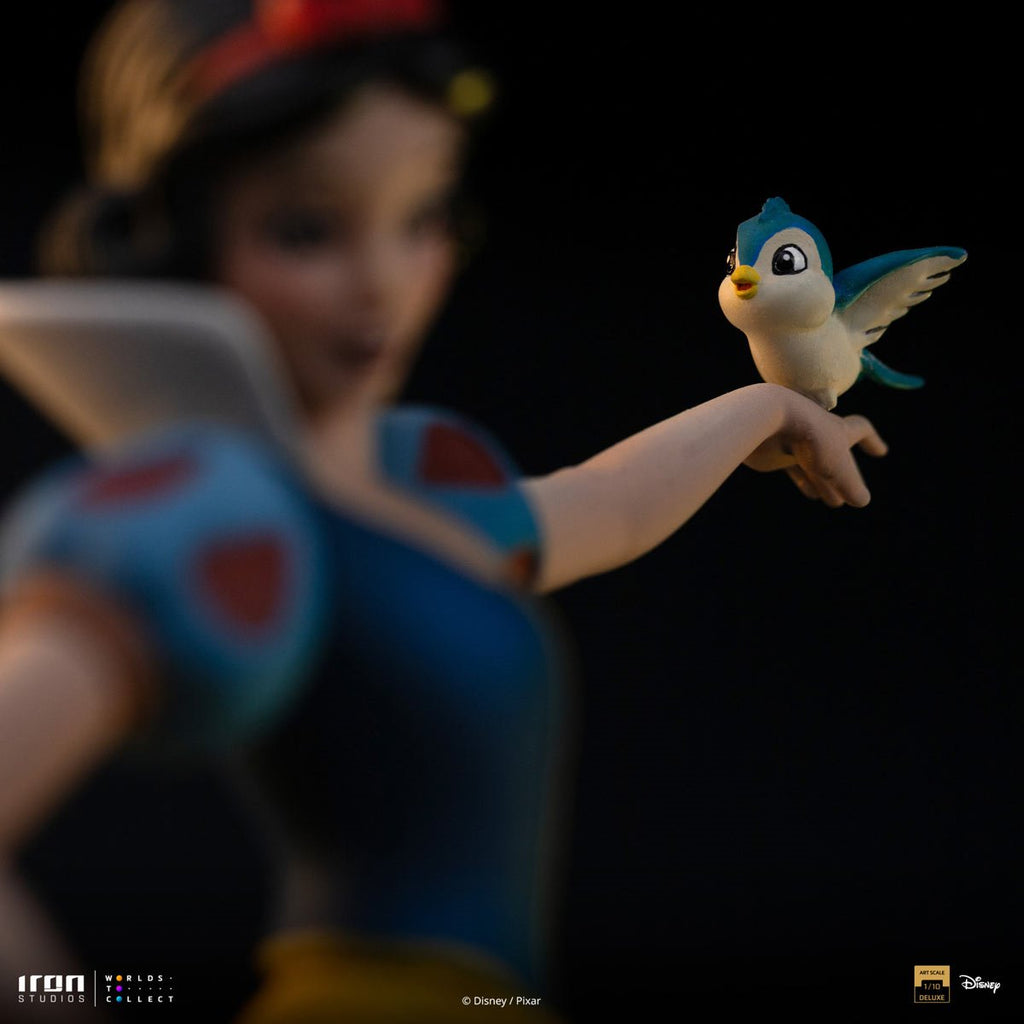 Snow White and the Seven Dwarfs Disney Classic Snow White 1:10 Deluxe Art Scale Limited Edition Statue