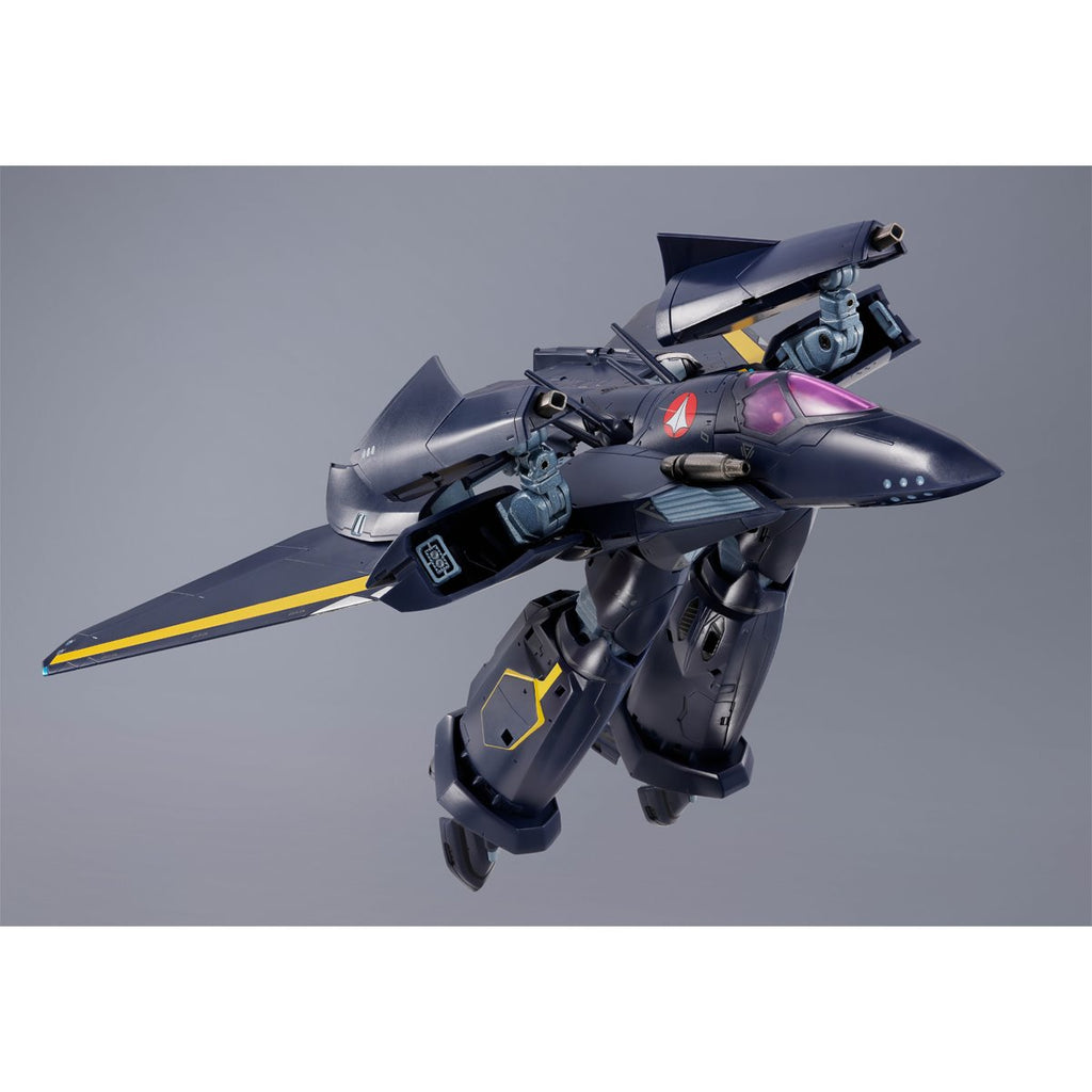 Macross 7 VF-17S Nightmare Stealth Valkyrie Gamlin Kizaki Use DX Chogokin Action Figure