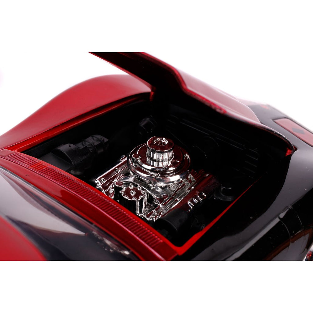 Harley Quinn 1969 Chevy Corvette Stingray The New 52 1:24 Scale Die-Cast Metal Vehicle