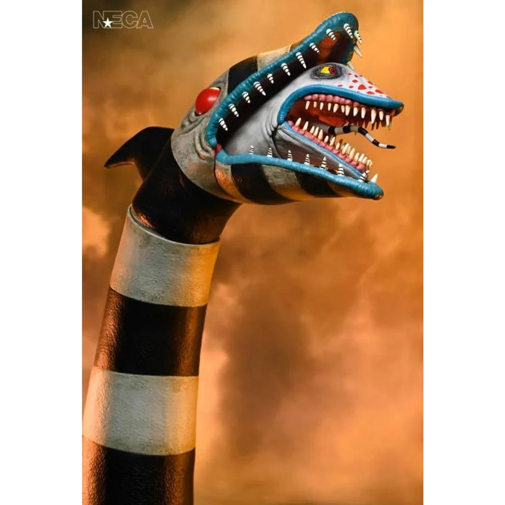 Beetlejuice Beetlejuice Ultimate Matador Beetlejuice & Sandworm 7-Inch Scale Action Figure 2-Pack