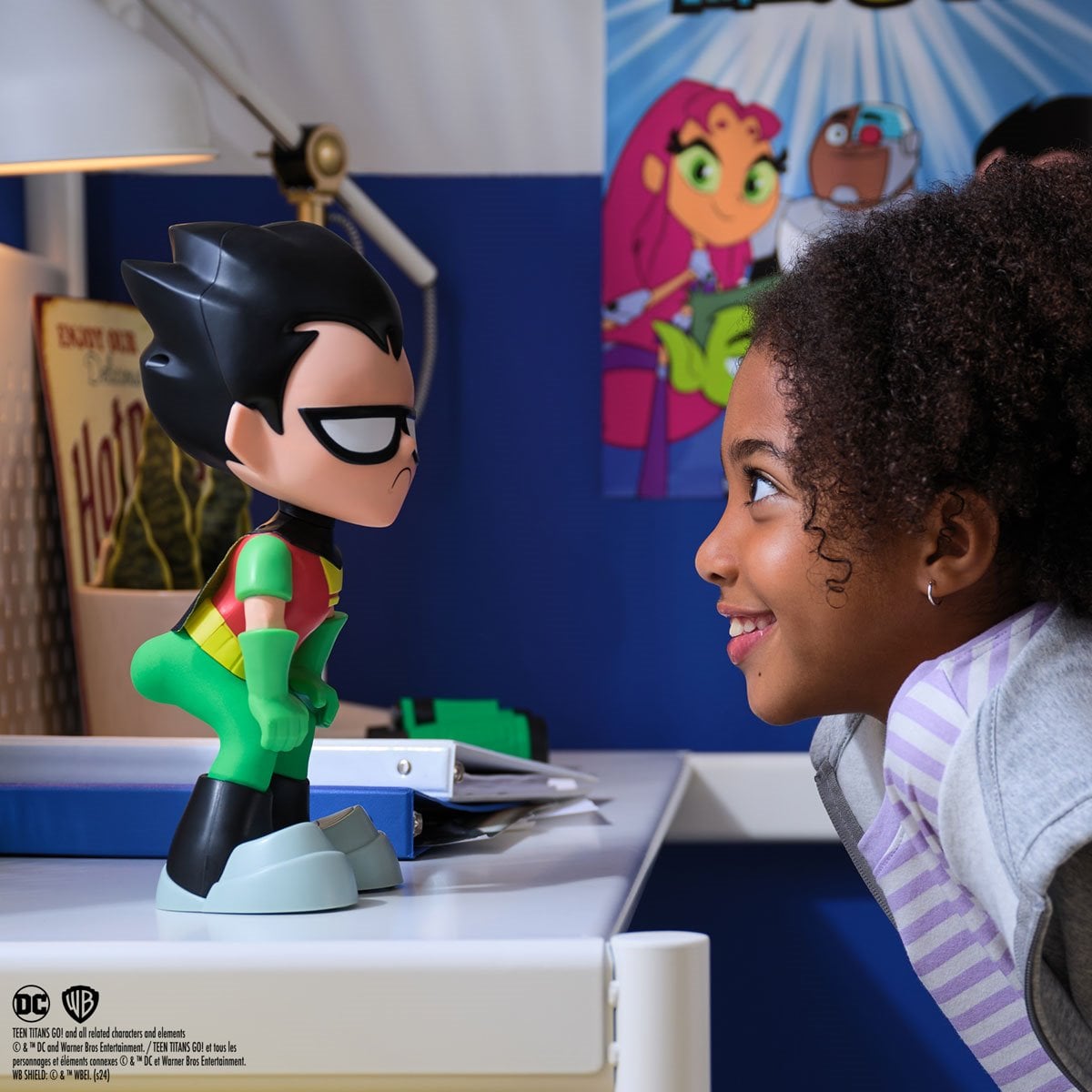 Teen Titans Go! Booty Scooty Robin Dancing with Sound Figure