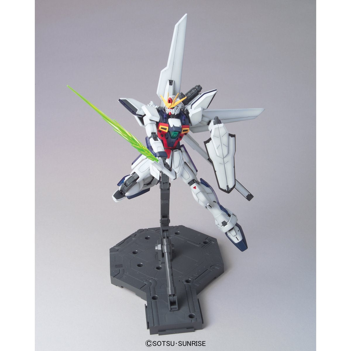 After War Gundam X GX-9900 Gundam X Master Grade 1:100 Scale Model Kit