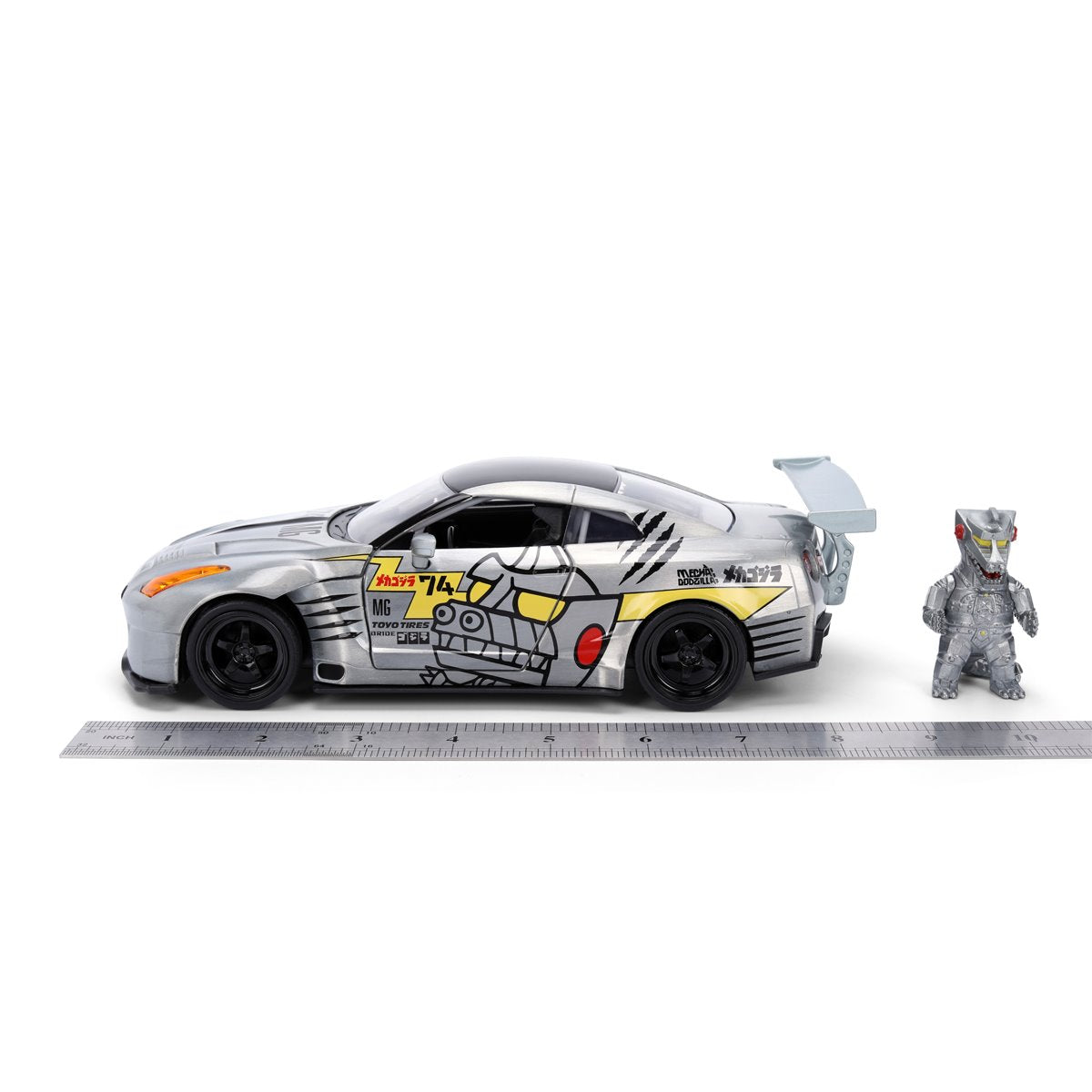 Godzilla 2009 Nissan GT-R R35 Ben Sopra 1:24 Scale Die-Cast Metal Vehicle with Mechagodzilla Figure