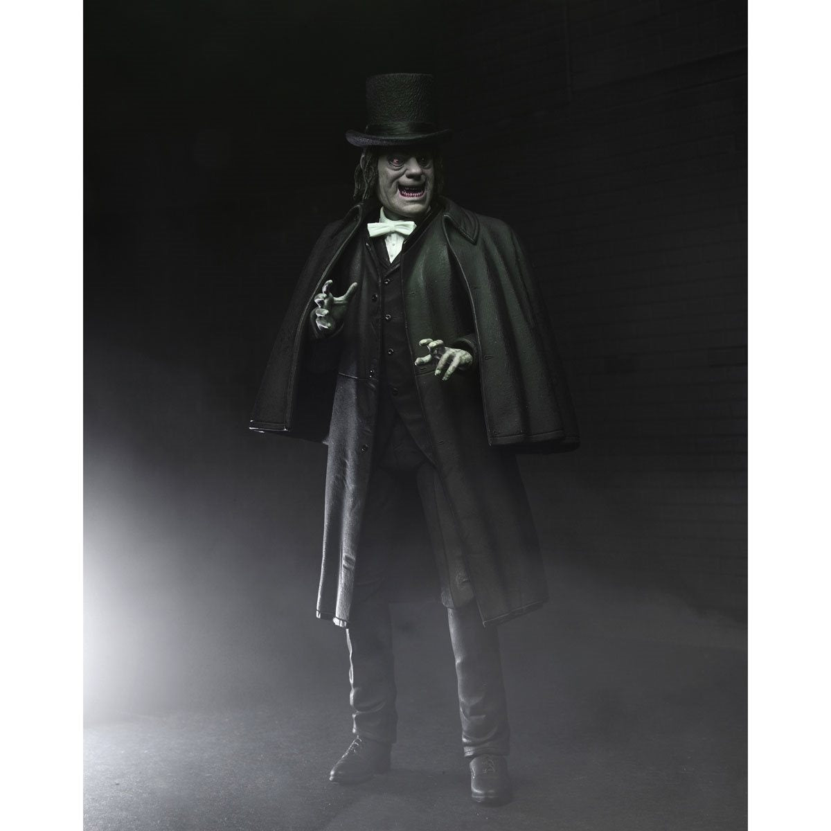 London After Midnight Ultimate Professor Edward C. Burke 6-Inch Scale Action Figure