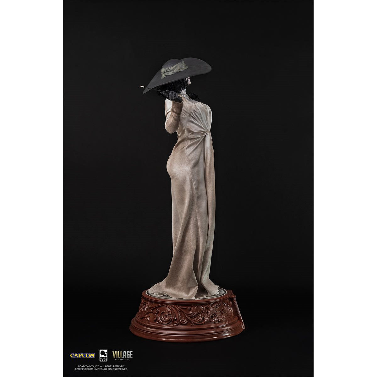 Resident Evil Village Lady Dimitrescu 1:4 Scale Resin Statue