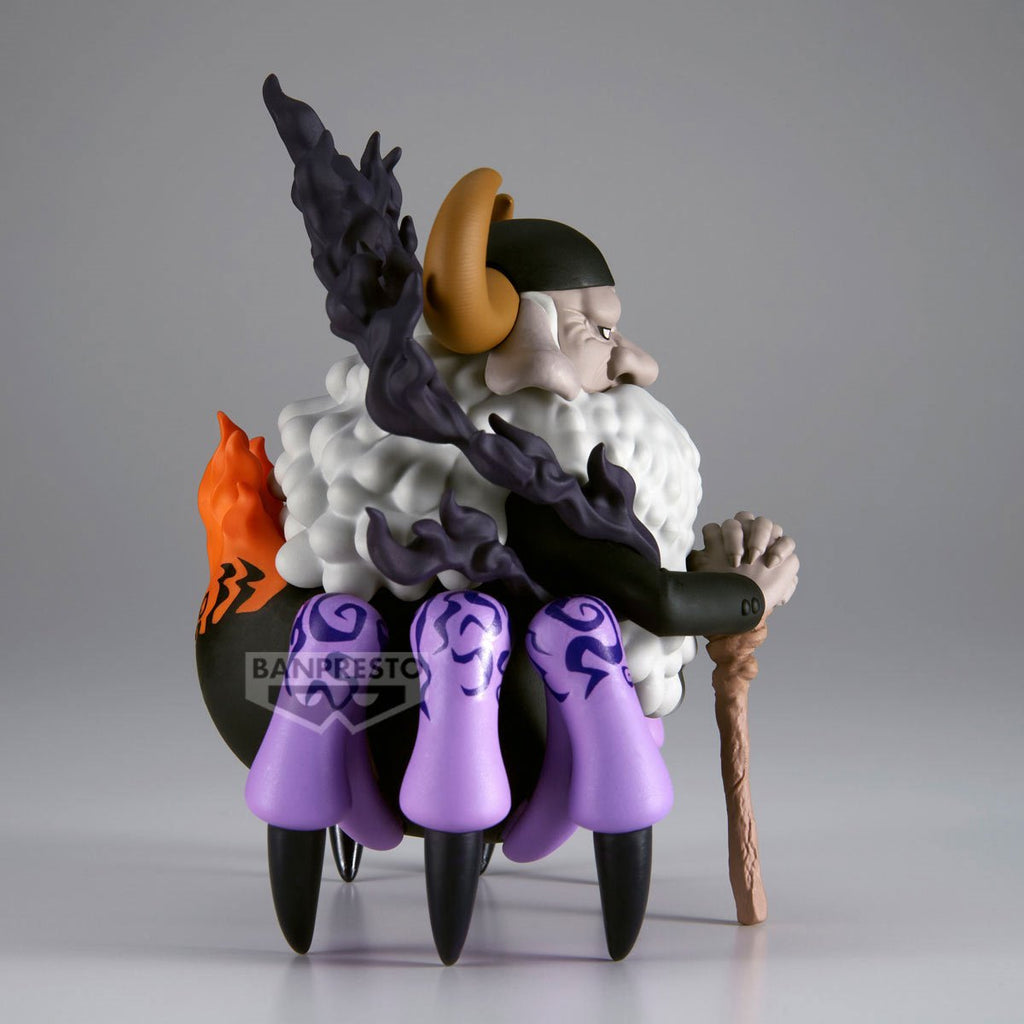 One Piece Saint Jaygarcia Saturn Mega World Collectable Figure